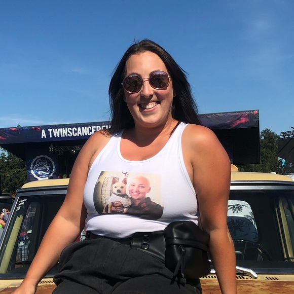 Meet your Posher, Kim - Picture 1 of 1